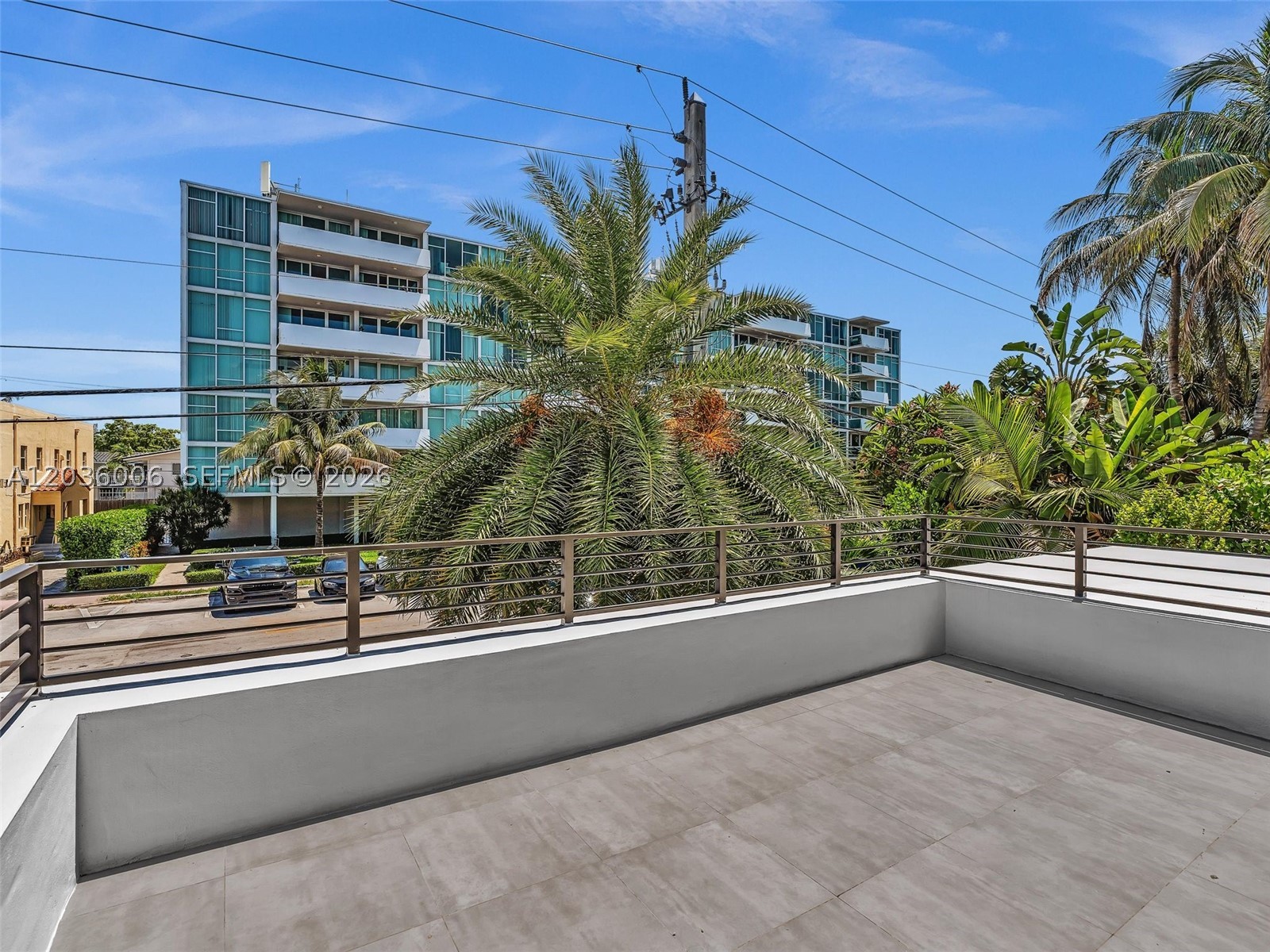 ISLE OF NORMANDY MIAMI VI - Residential
