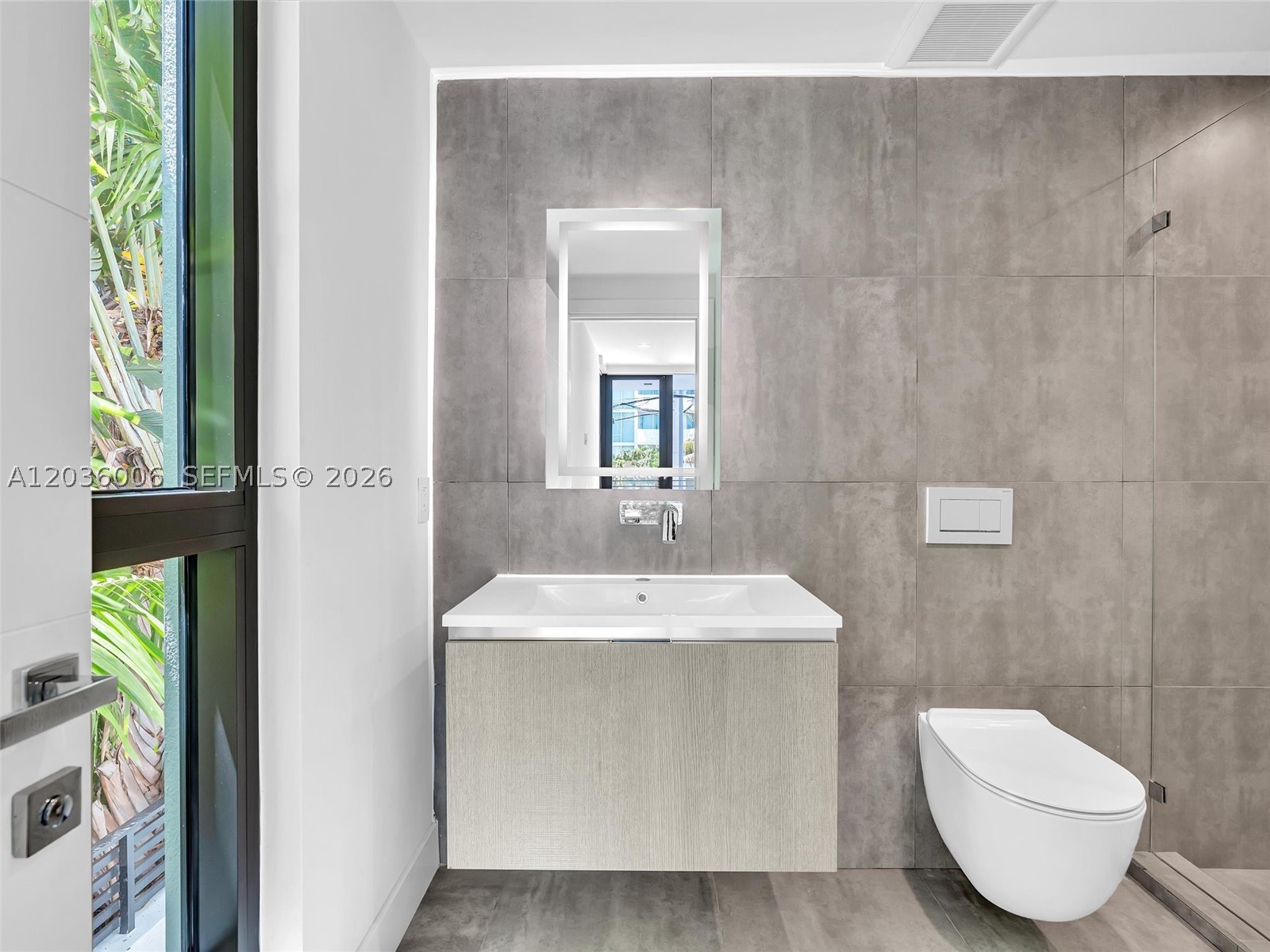 ISLE OF NORMANDY MIAMI VI - Residential