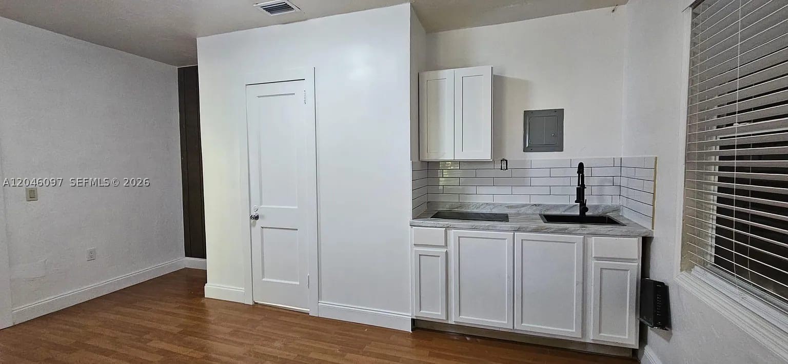 AUBURNDALE AMD - Residential