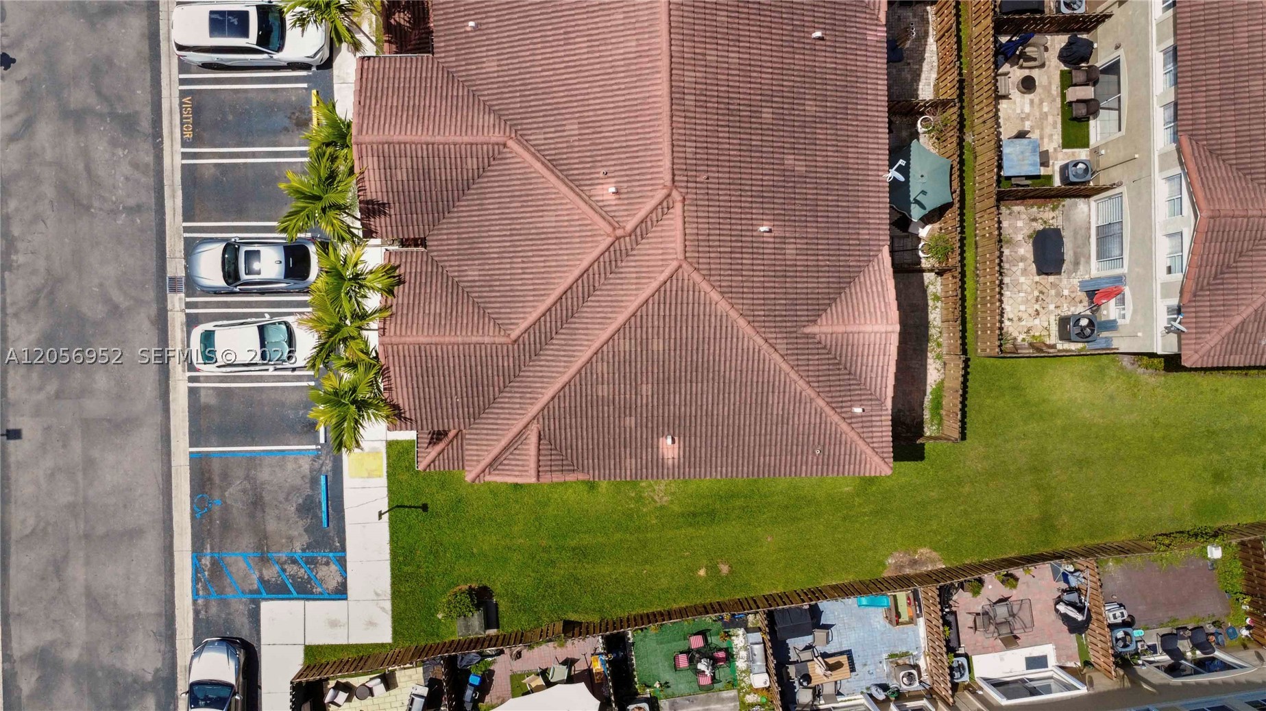 LEEWARD AT ISLANDS AT DOR - Residential