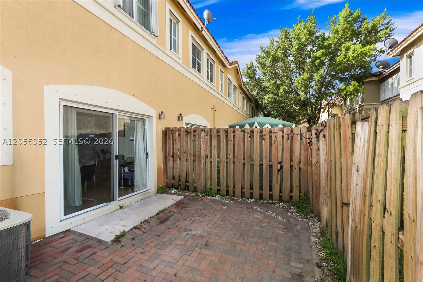 LEEWARD AT ISLANDS AT DOR - Residential