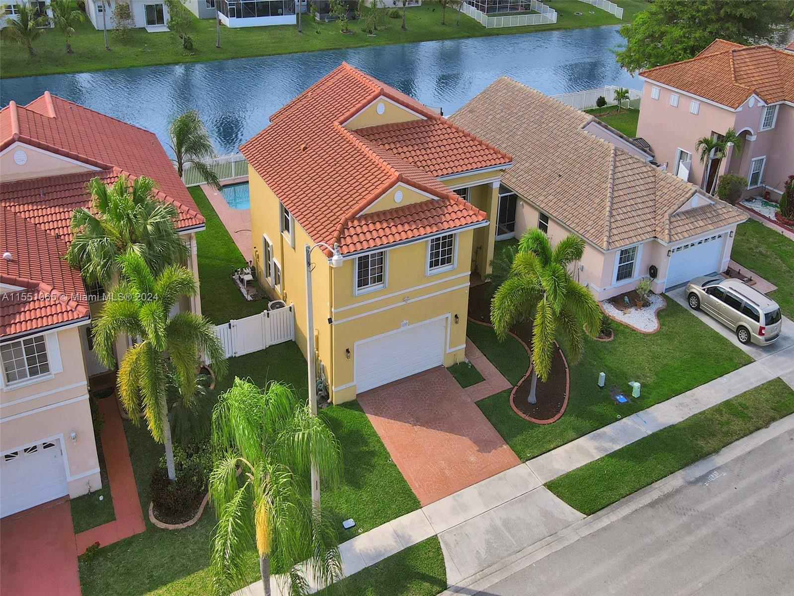 CHAPEL TRAIL II - Residential