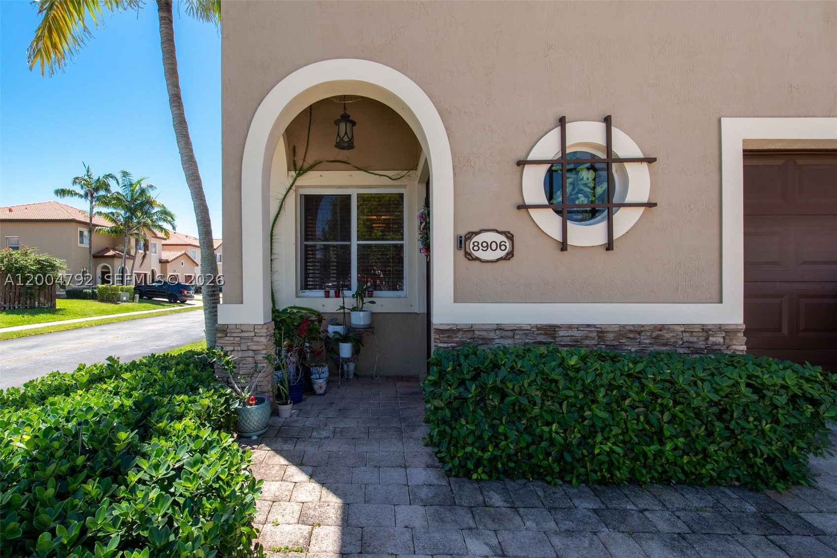 LAKES BY THE BAY JAY - Residential