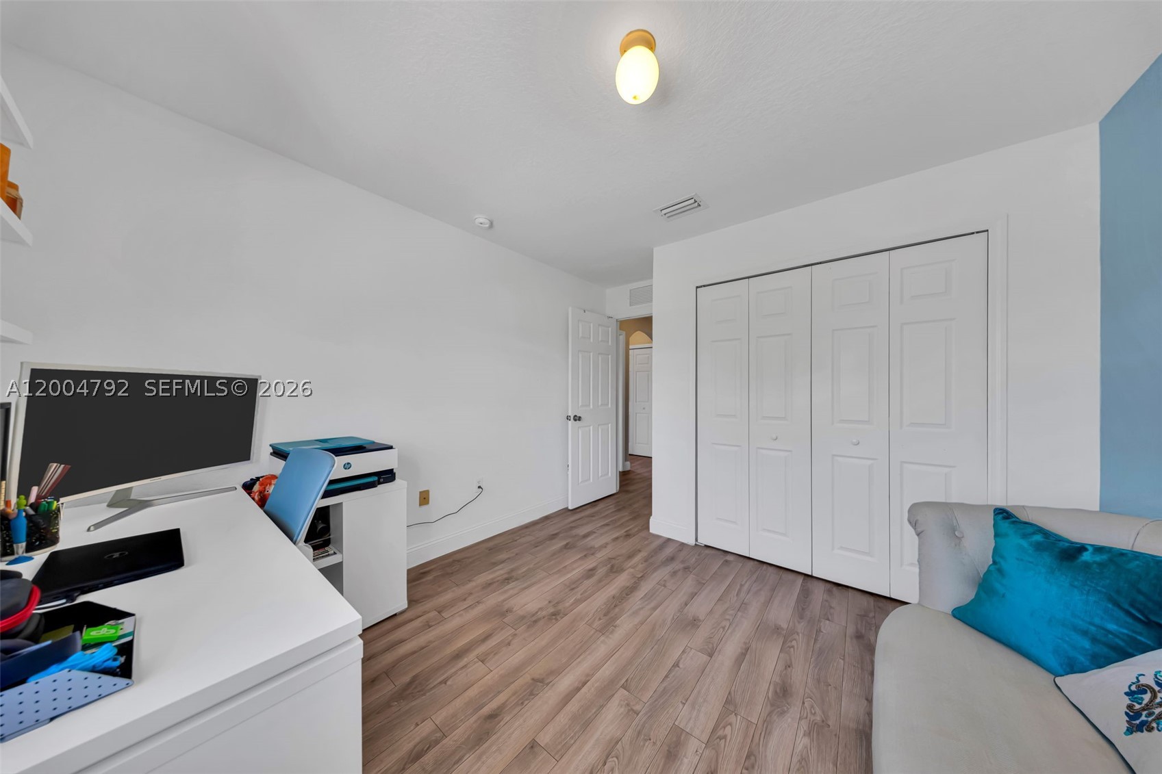 LAKES BY THE BAY JAY - Residential