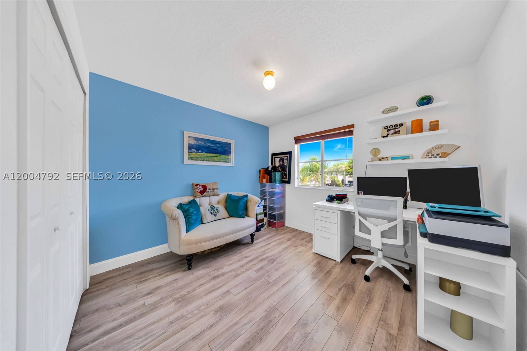 LAKES BY THE BAY JAY - Residential