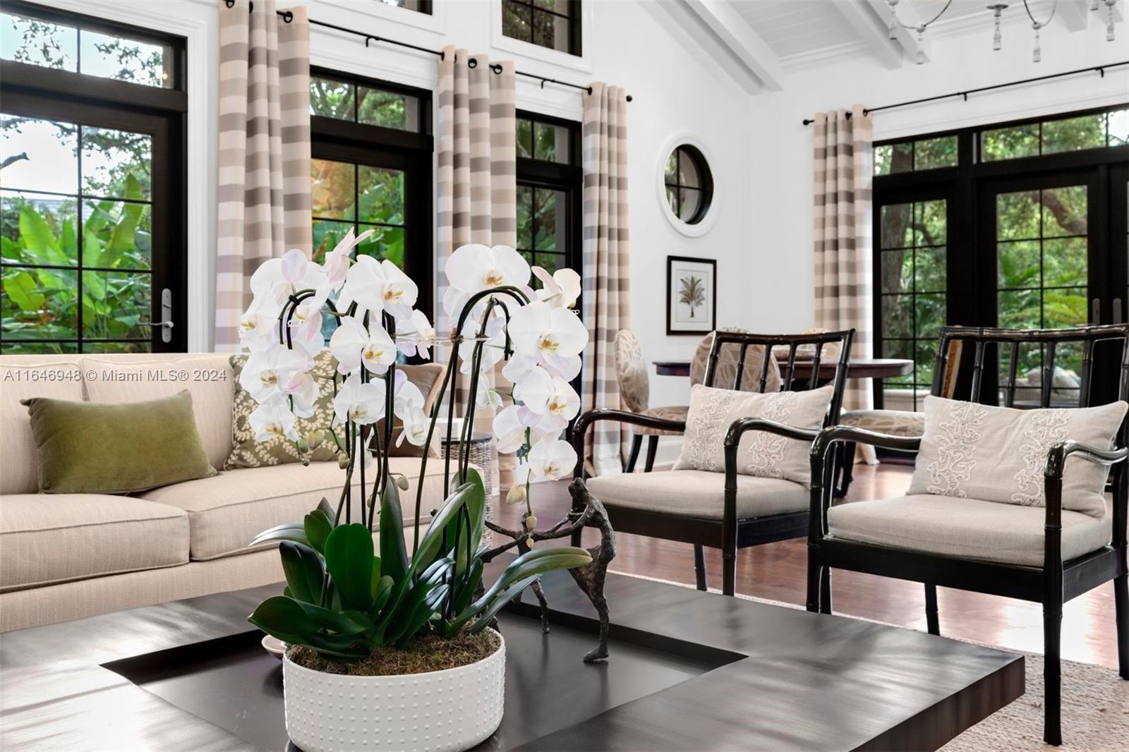 SNAPPER CREEK LAKES SUB - Residential