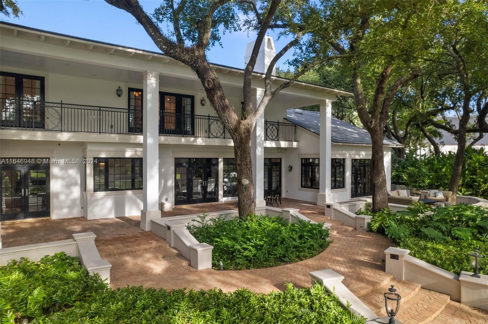 SNAPPER CREEK LAKES SUB - Residential