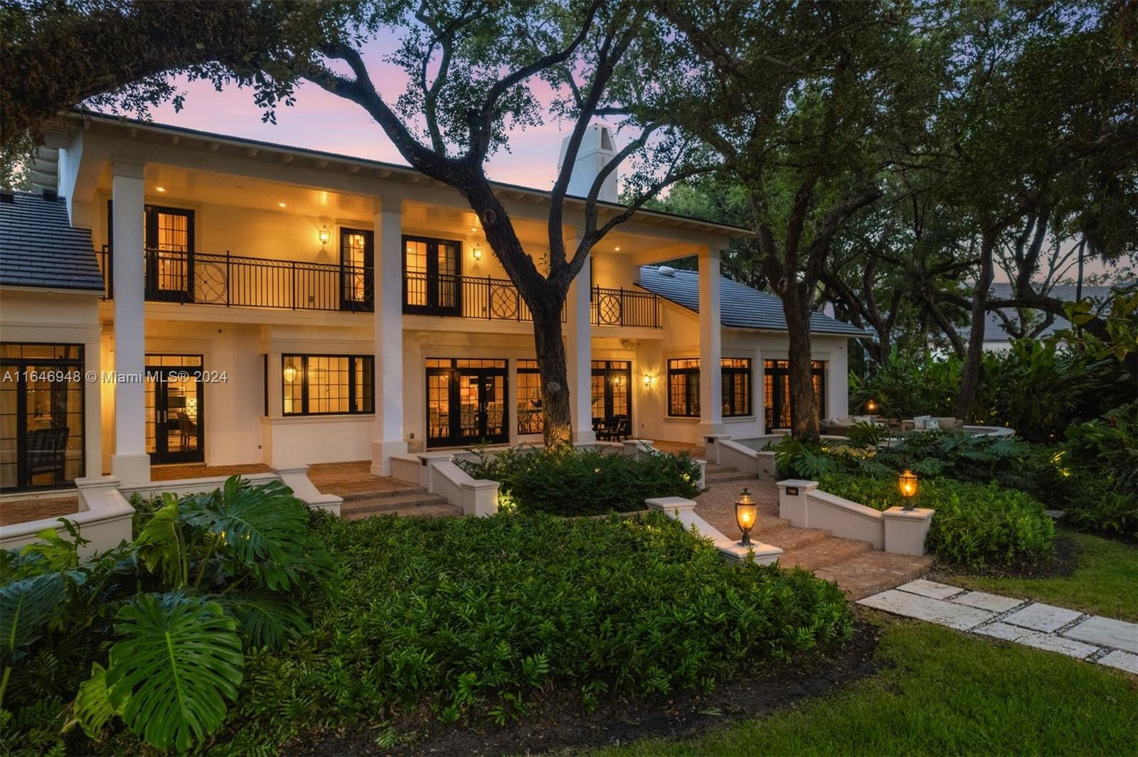 SNAPPER CREEK LAKES SUB - Residential