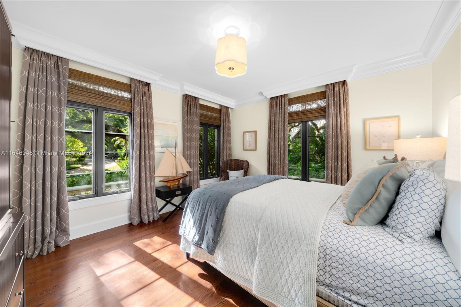 SNAPPER CREEK LAKES SUB - Residential