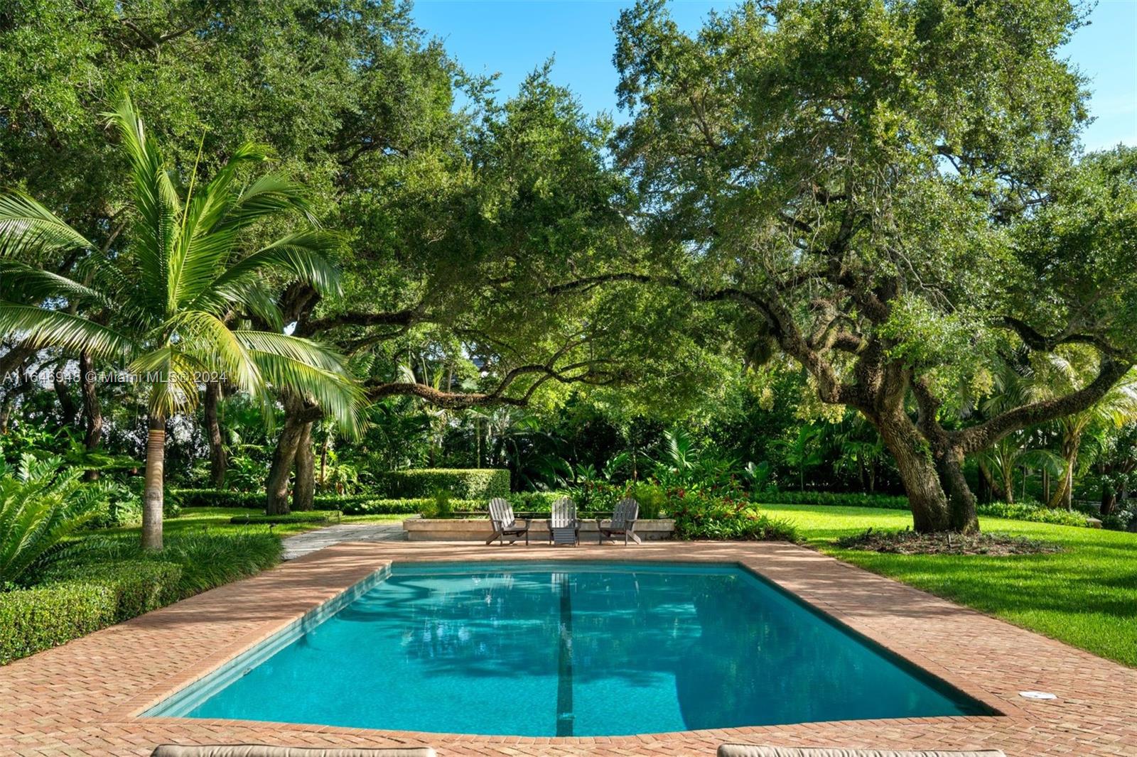SNAPPER CREEK LAKES SUB - Residential