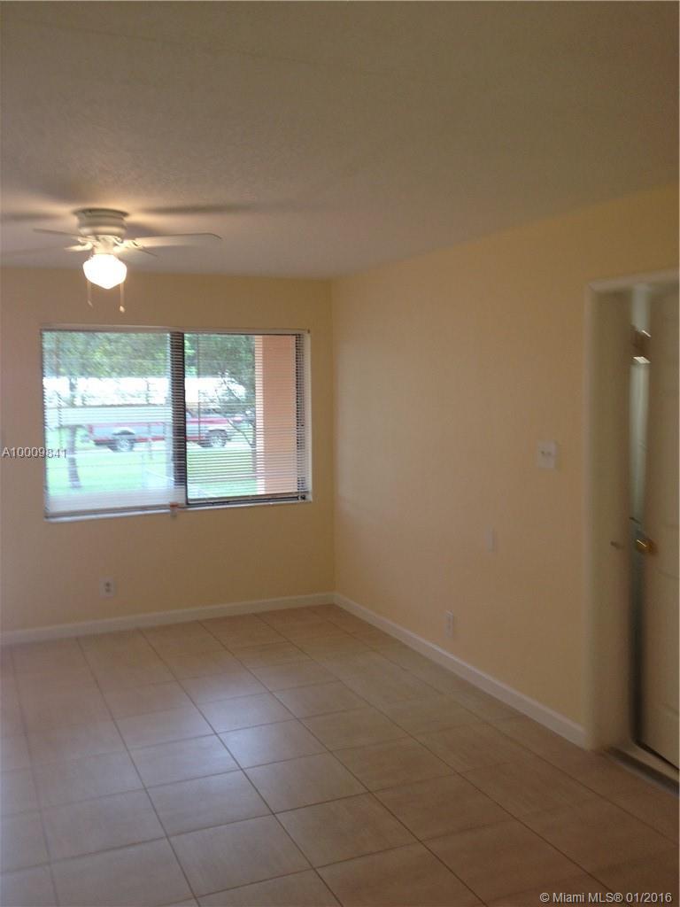 Hollywood Country Estates - Residential Lease