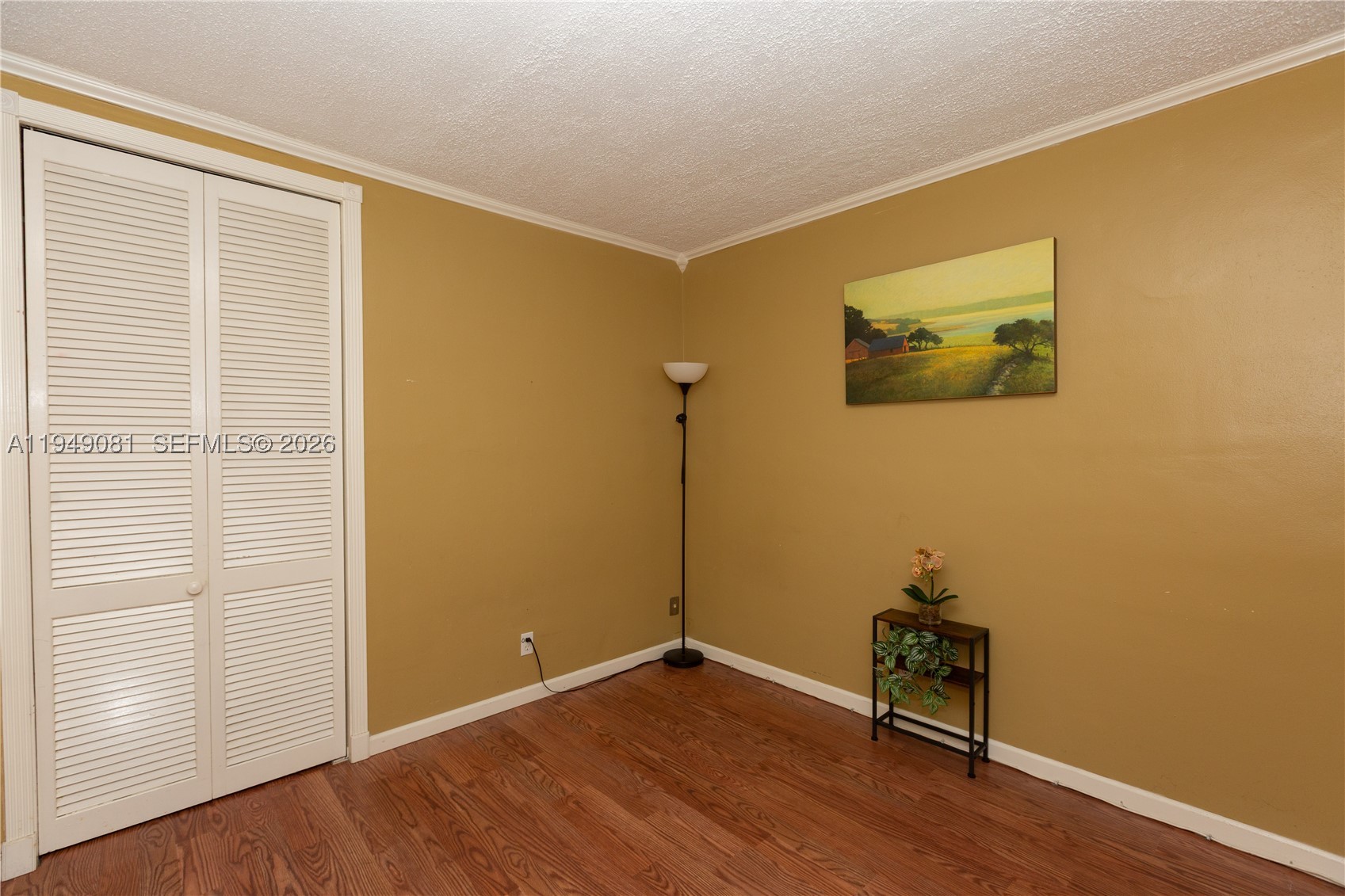 PEMBROKE HOUSE CONDO - Residential