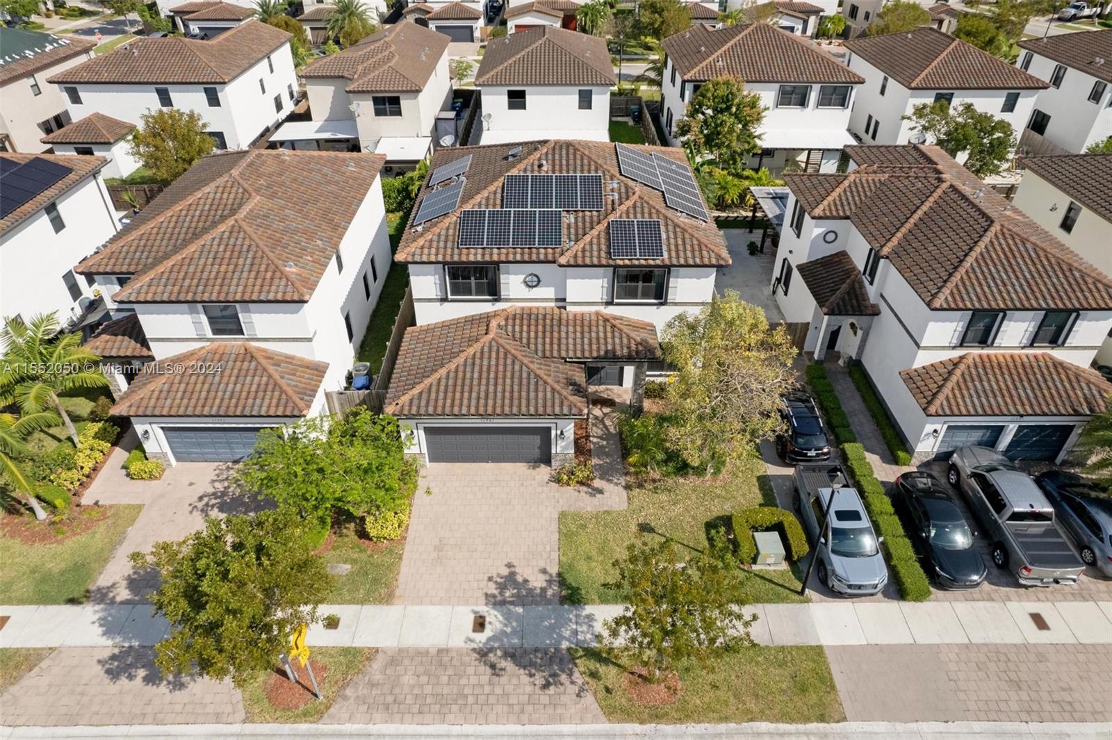 COCO PALM ESTATES - Residential