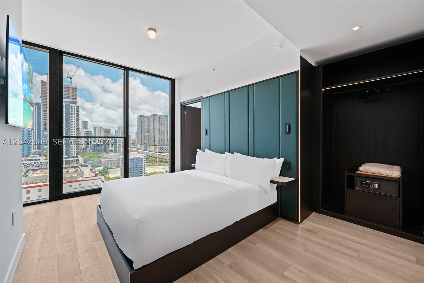 E11EVEN RESIDENCES CONDO - Residential