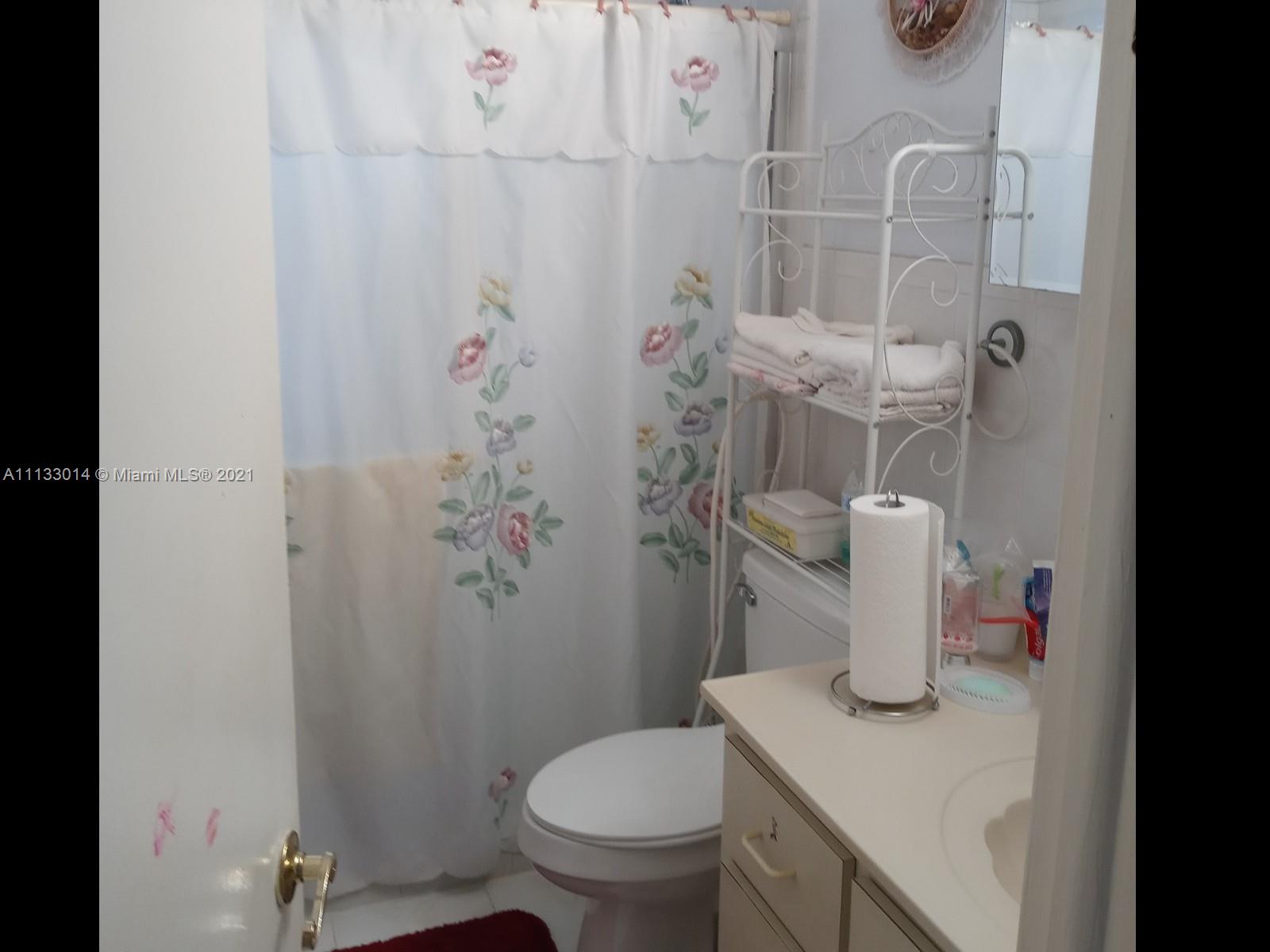 PALM SPRINGS ESTATES SEC - Residential