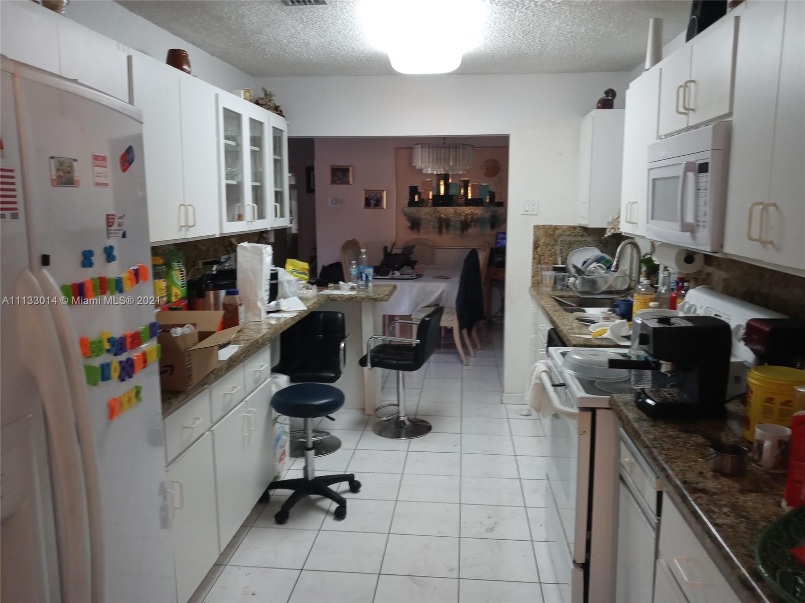 PALM SPRINGS ESTATES SEC - Residential