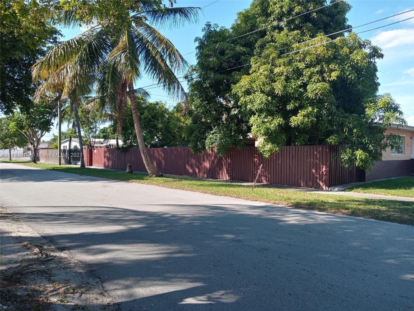 PALM SPRINGS ESTATES SEC - Residential