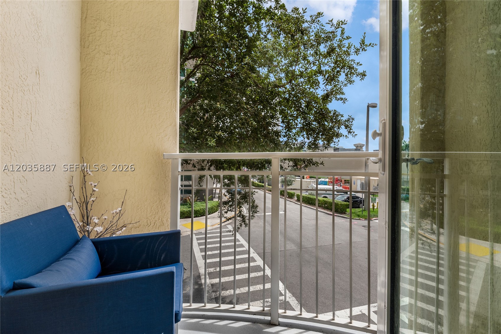TOSCANO CONDO - Residential
