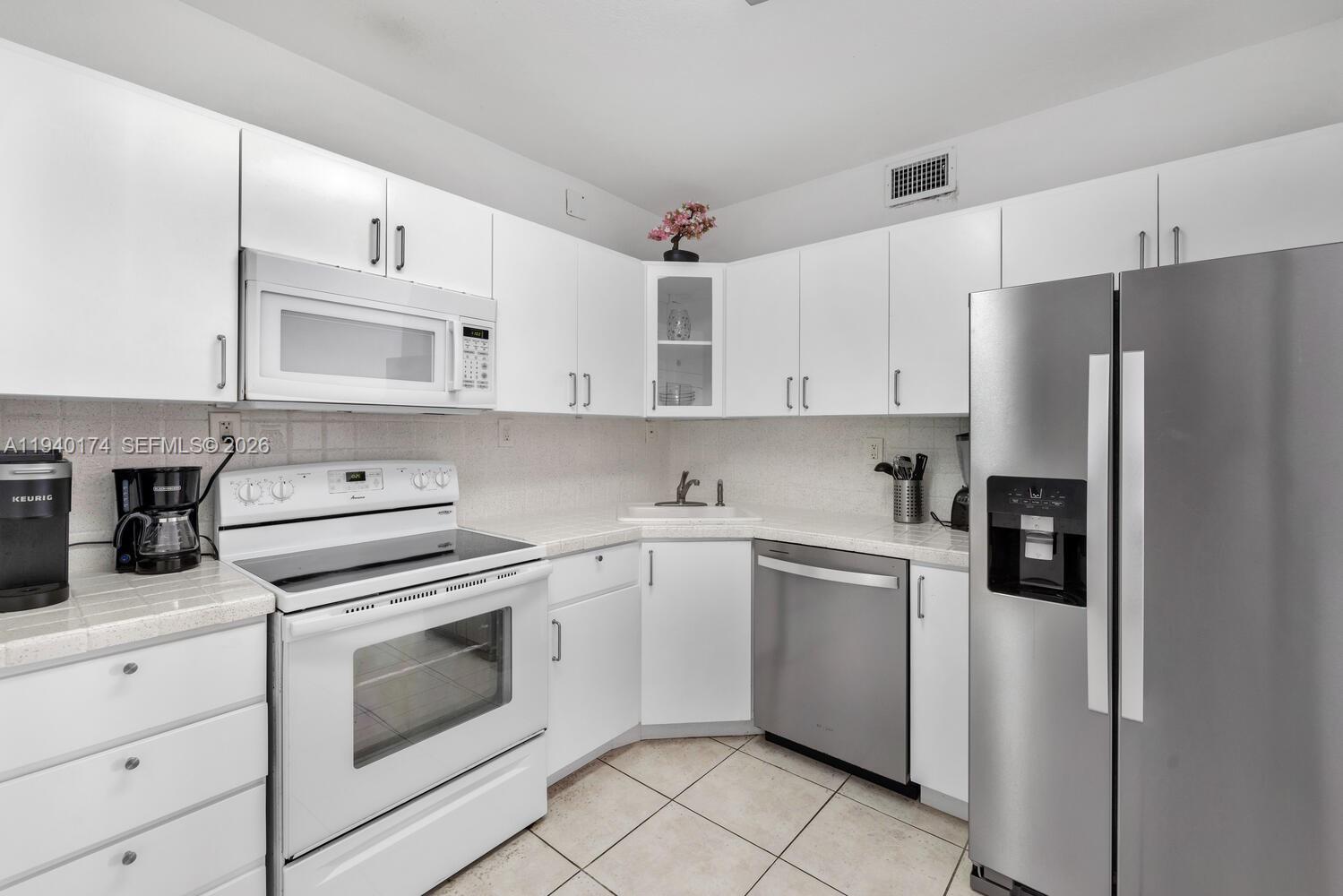 THE PAVILION CONDO - Residential