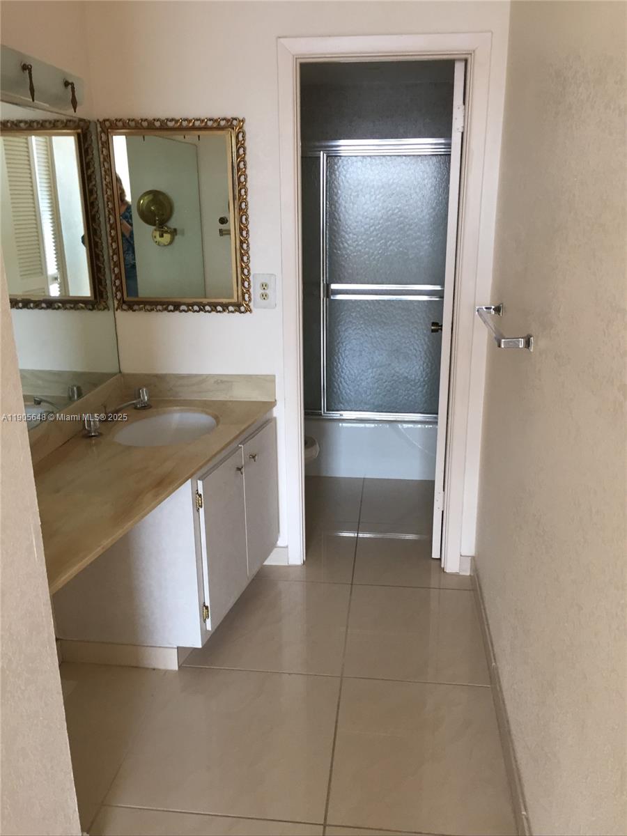 HEMISPHERES CONDO - Residential