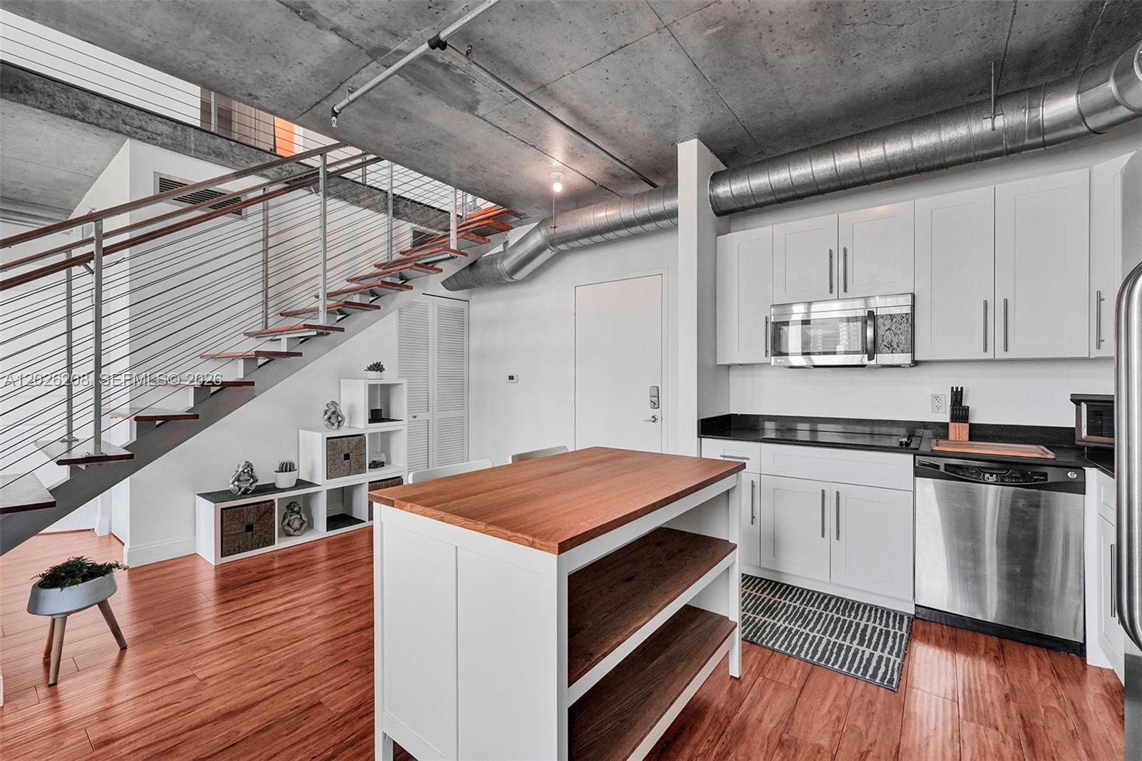 NEO VERTIKA CONDO - Residential Lease