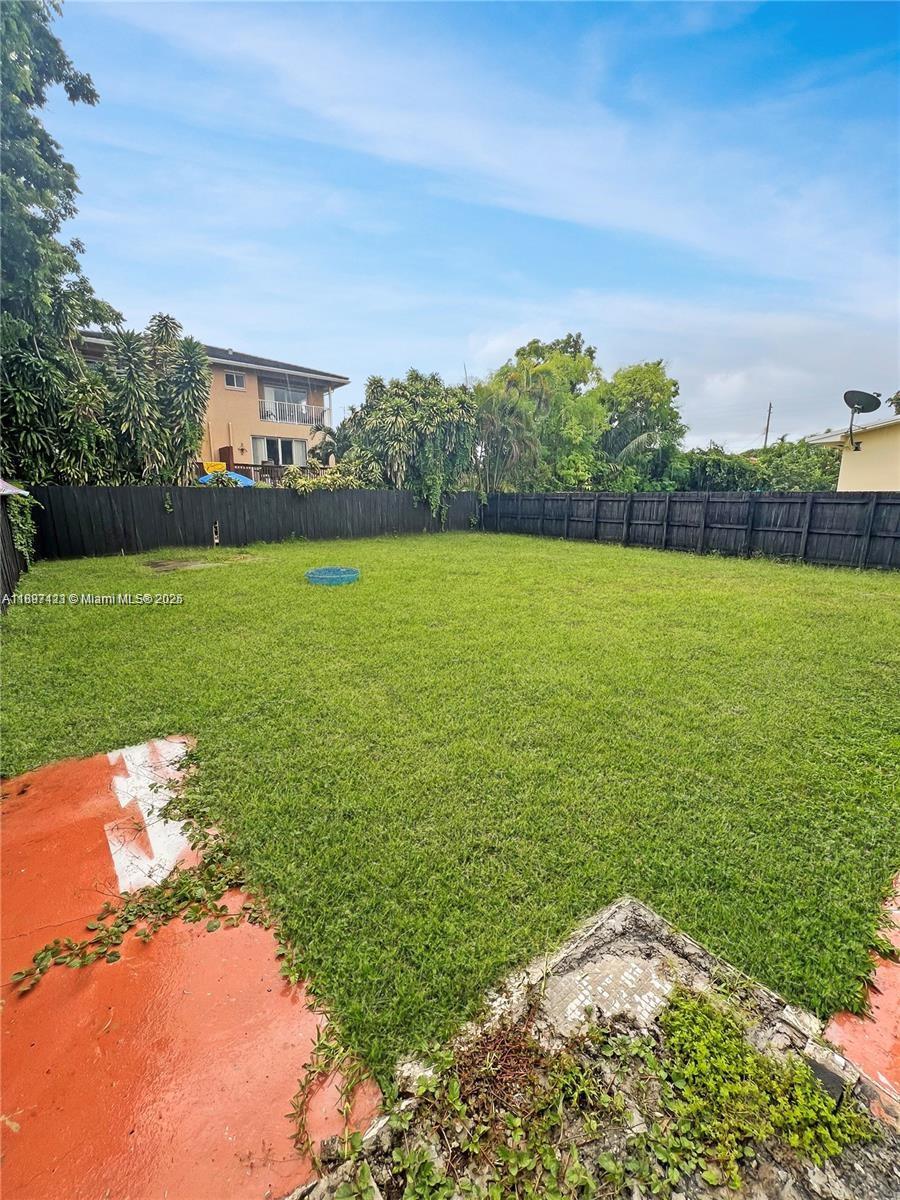 SILVER BLUFF GARDENS - Residential Income