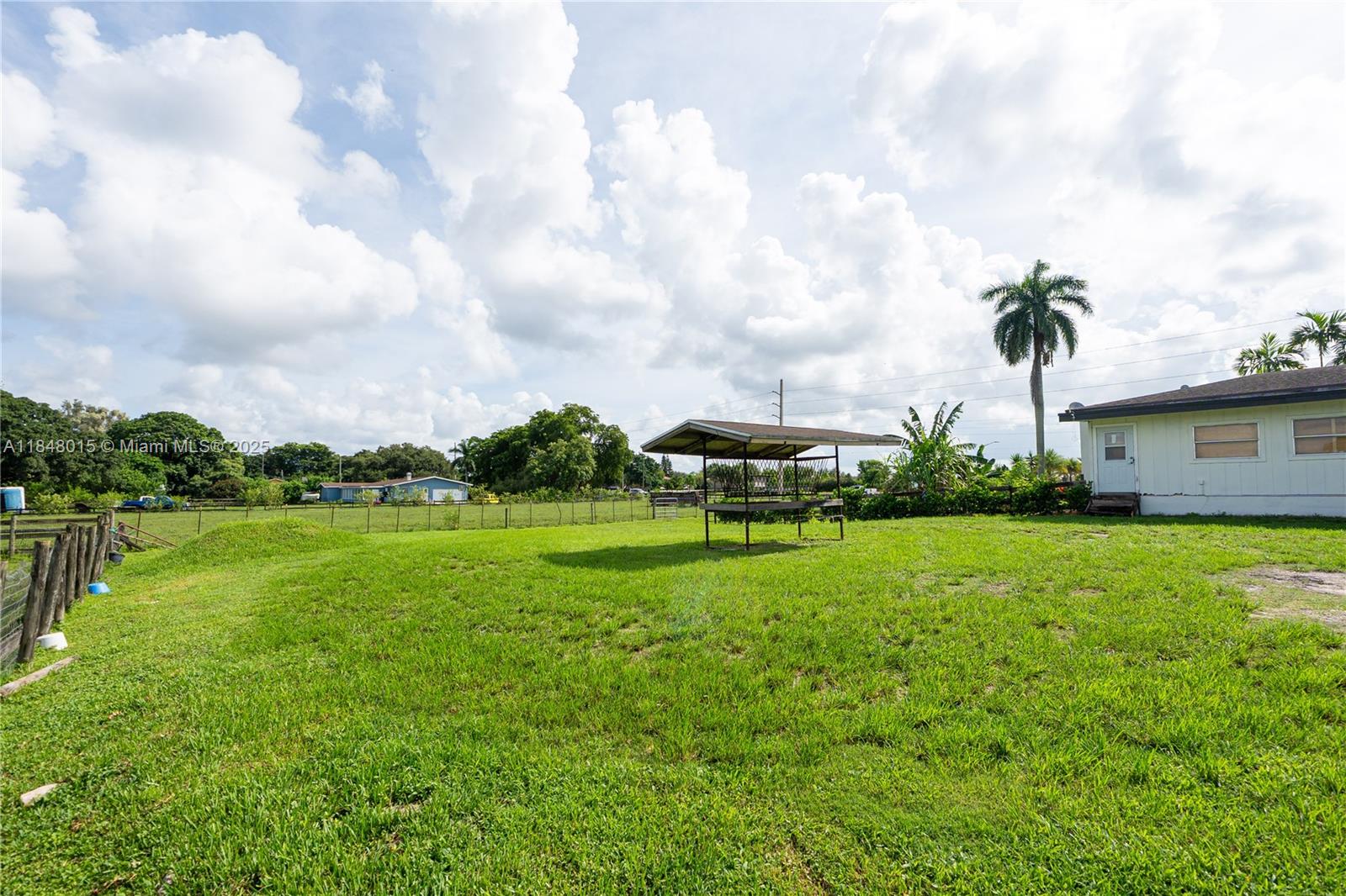 FLA FRUIT LANDS CO SUB NO - Residential