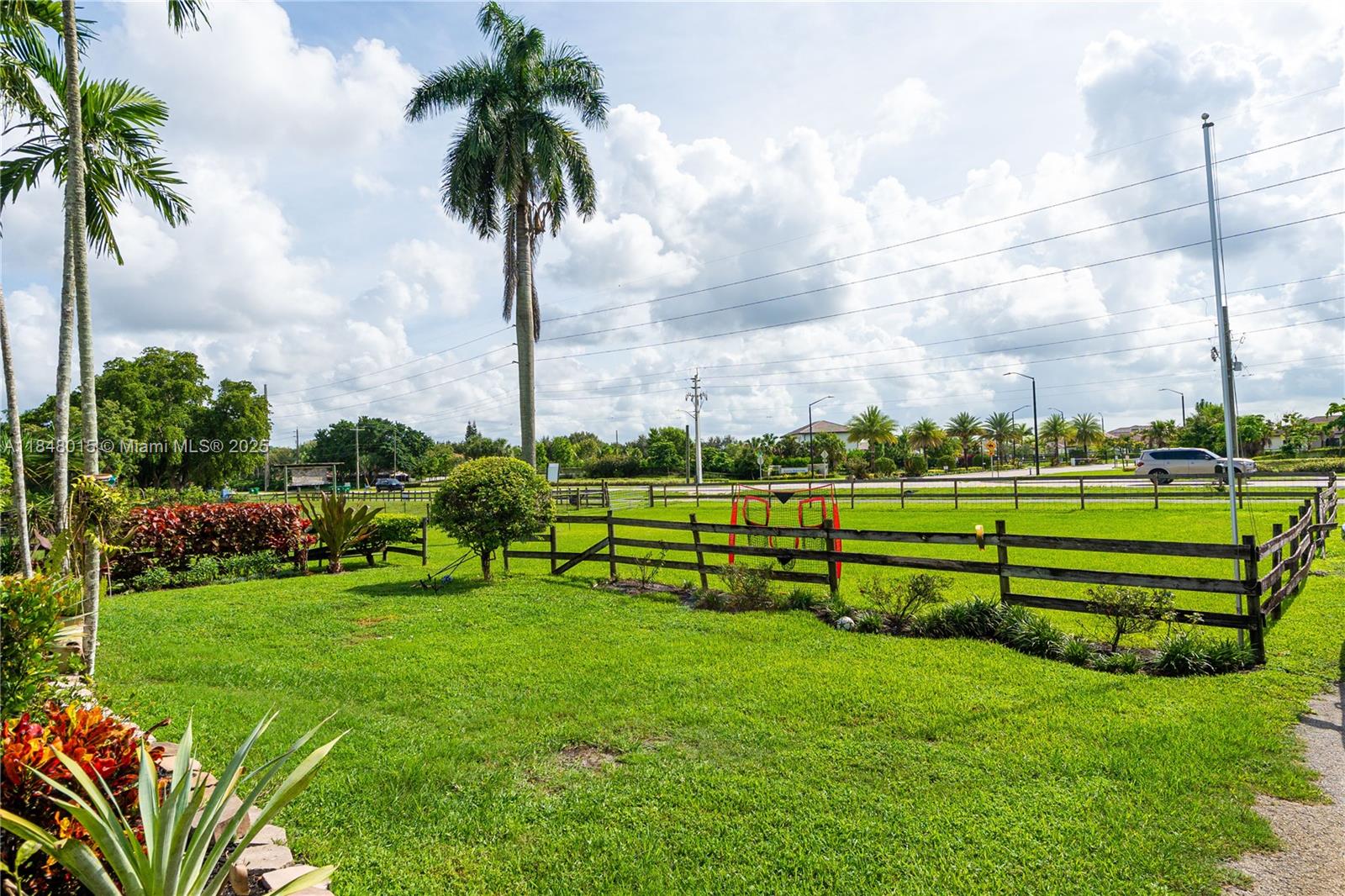 FLA FRUIT LANDS CO SUB NO - Residential