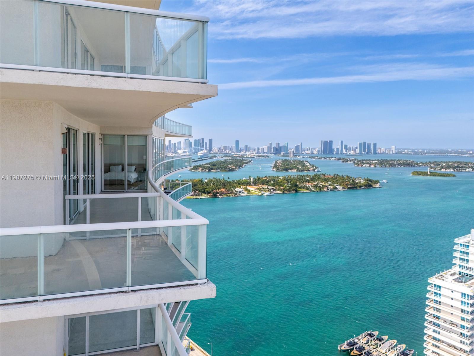 ICON CONDO - Residential