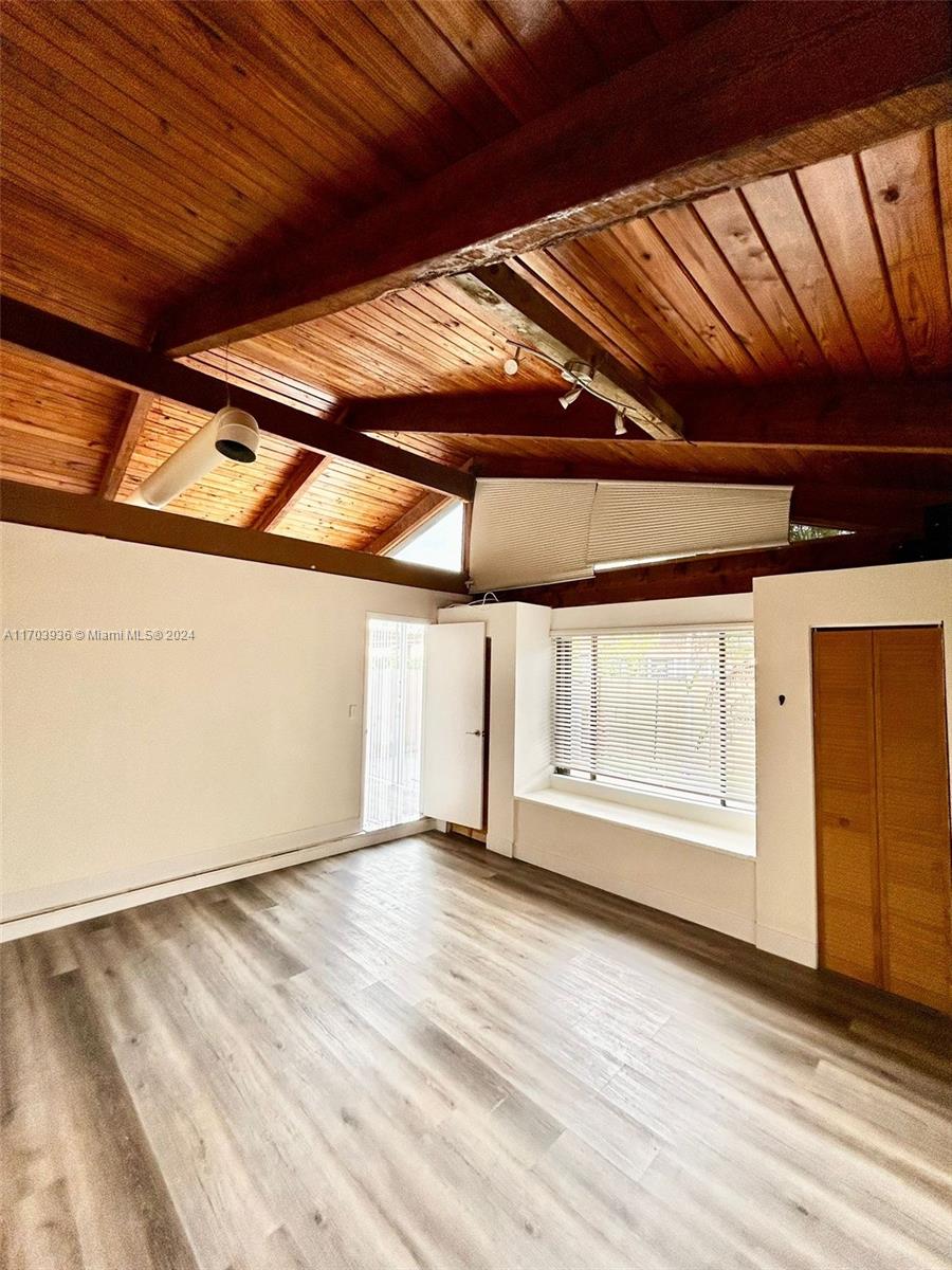 KILLIAN PINES TOWNHOUSES - Residential Lease