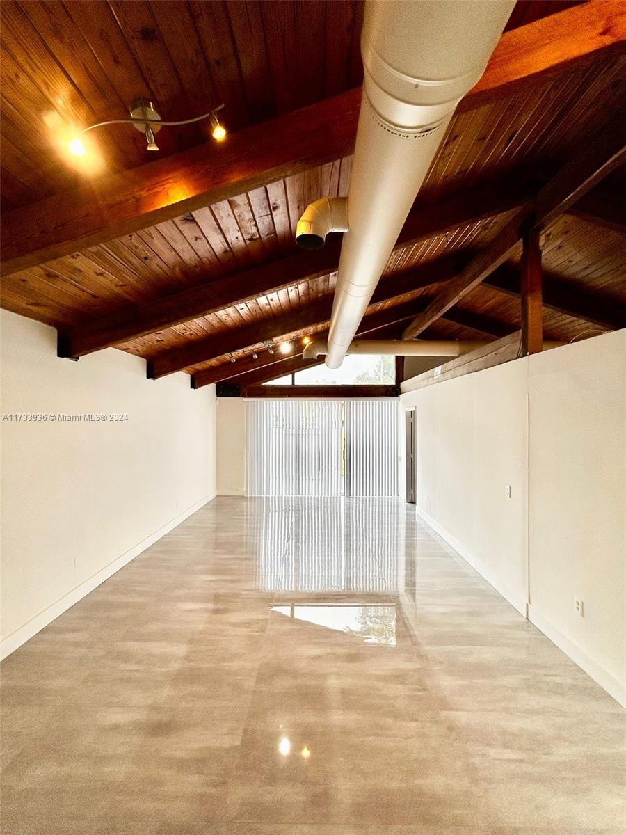 KILLIAN PINES TOWNHOUSES - Residential Lease