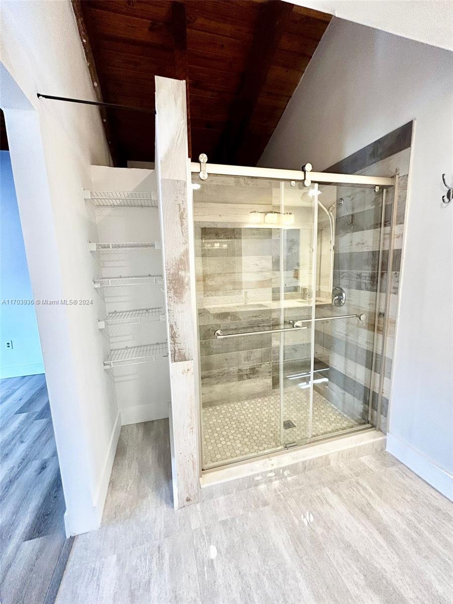 KILLIAN PINES TOWNHOUSES - Residential Lease