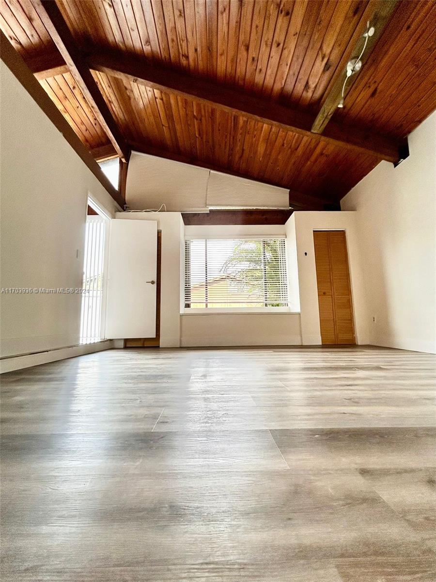 KILLIAN PINES TOWNHOUSES - Residential Lease