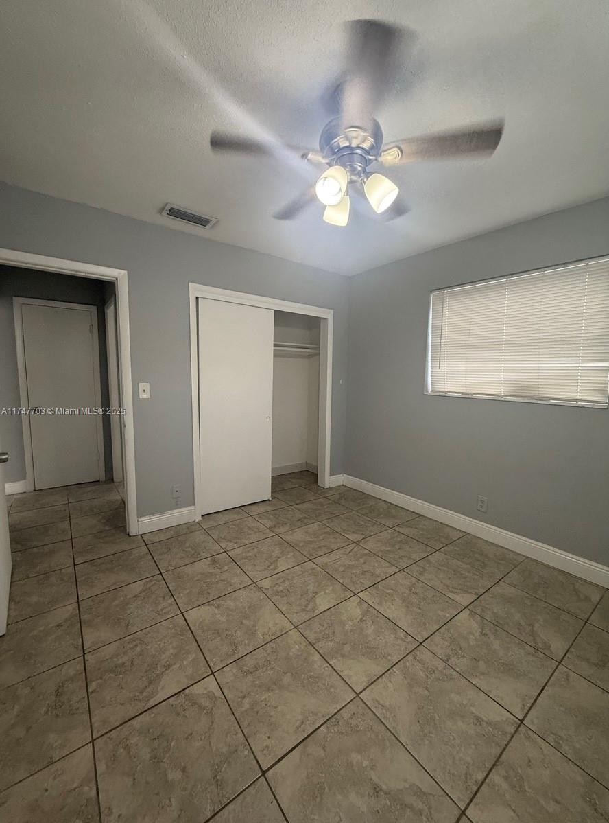 BROWARD GARDENS - Residential Lease