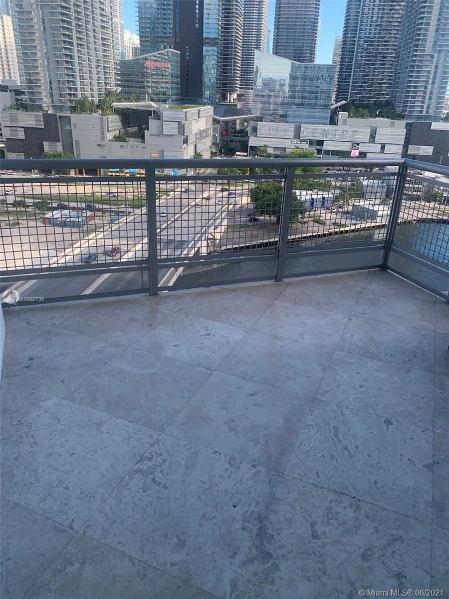 WIND CONDO - Residential Lease
