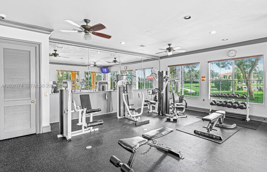 EMERALD ISLE AT LAGUNA LA - Residential Lease