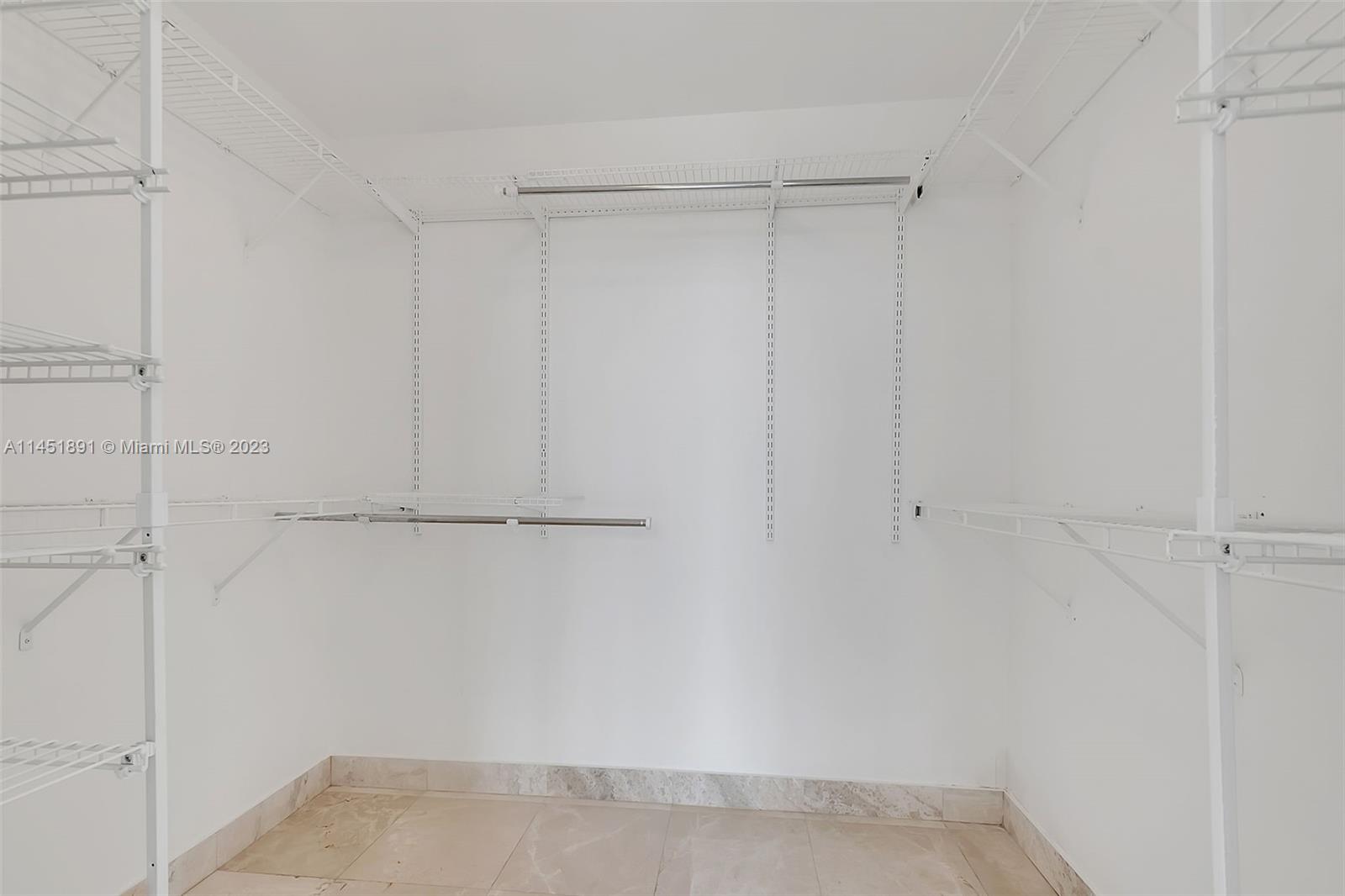 HIGHLAND PARK LOFTS CONDO - Residential Lease
