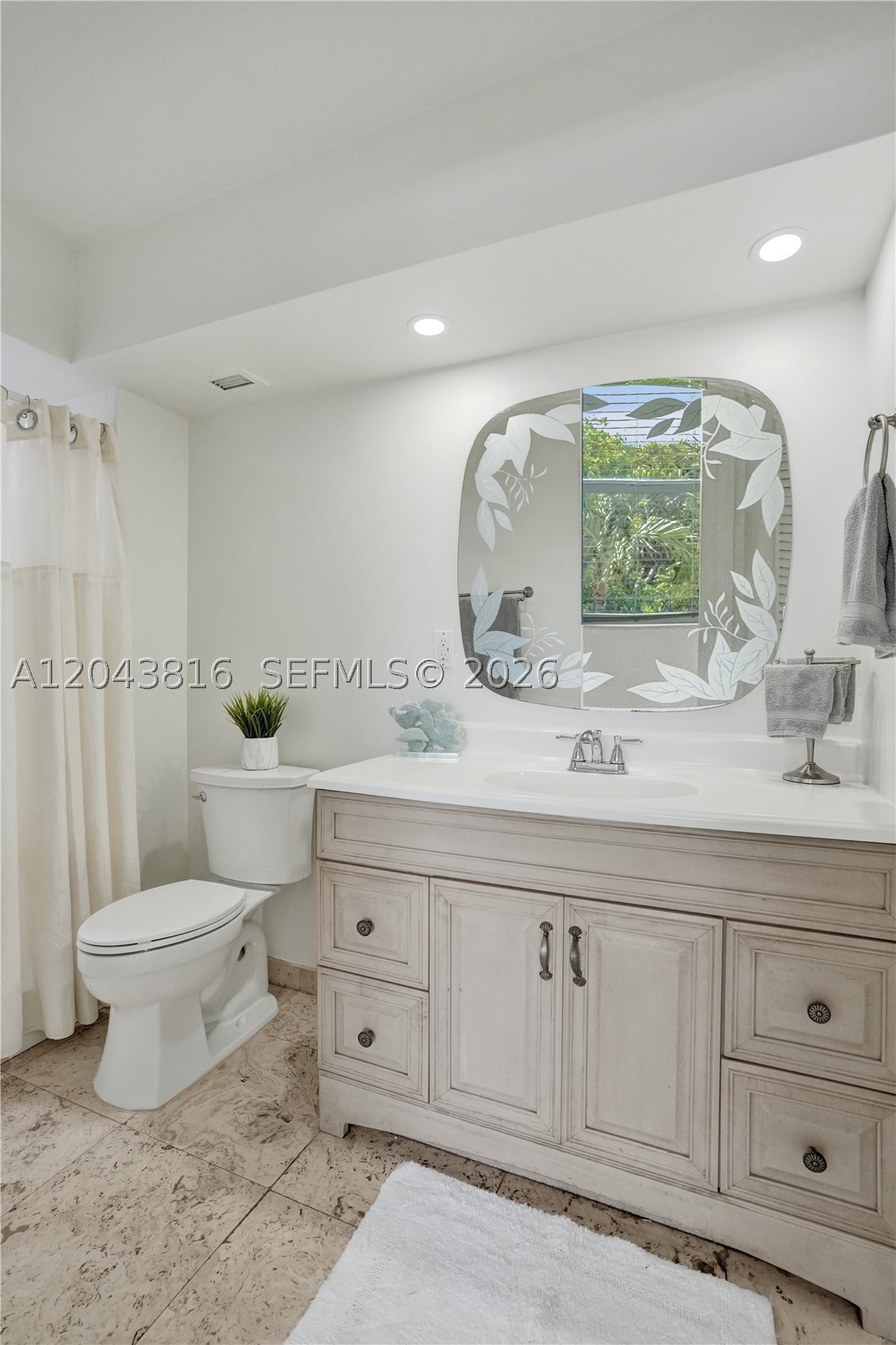 Hillsboro Light Towers Co - Residential