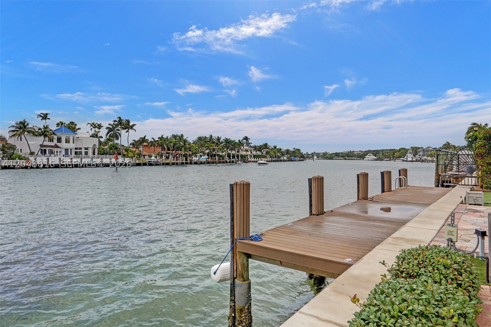Hillsboro Light Towers Co - Residential