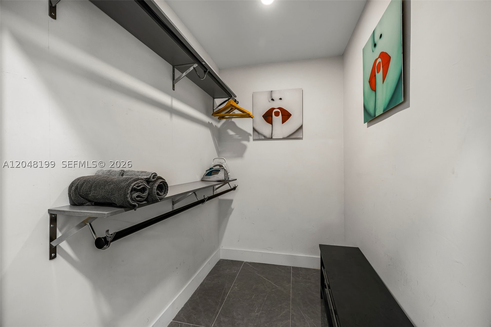 COLUMBIA PARK CORR PL - Residential