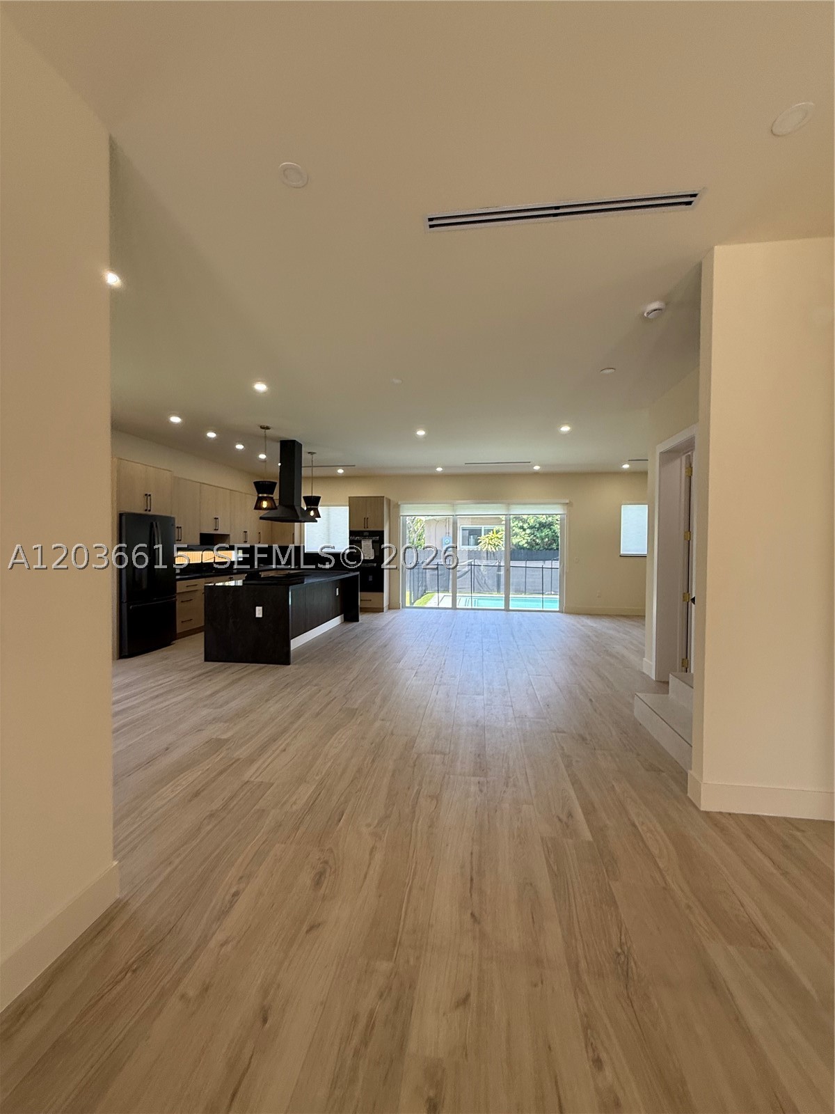 FROW HOMESTEAD - Residential Lease