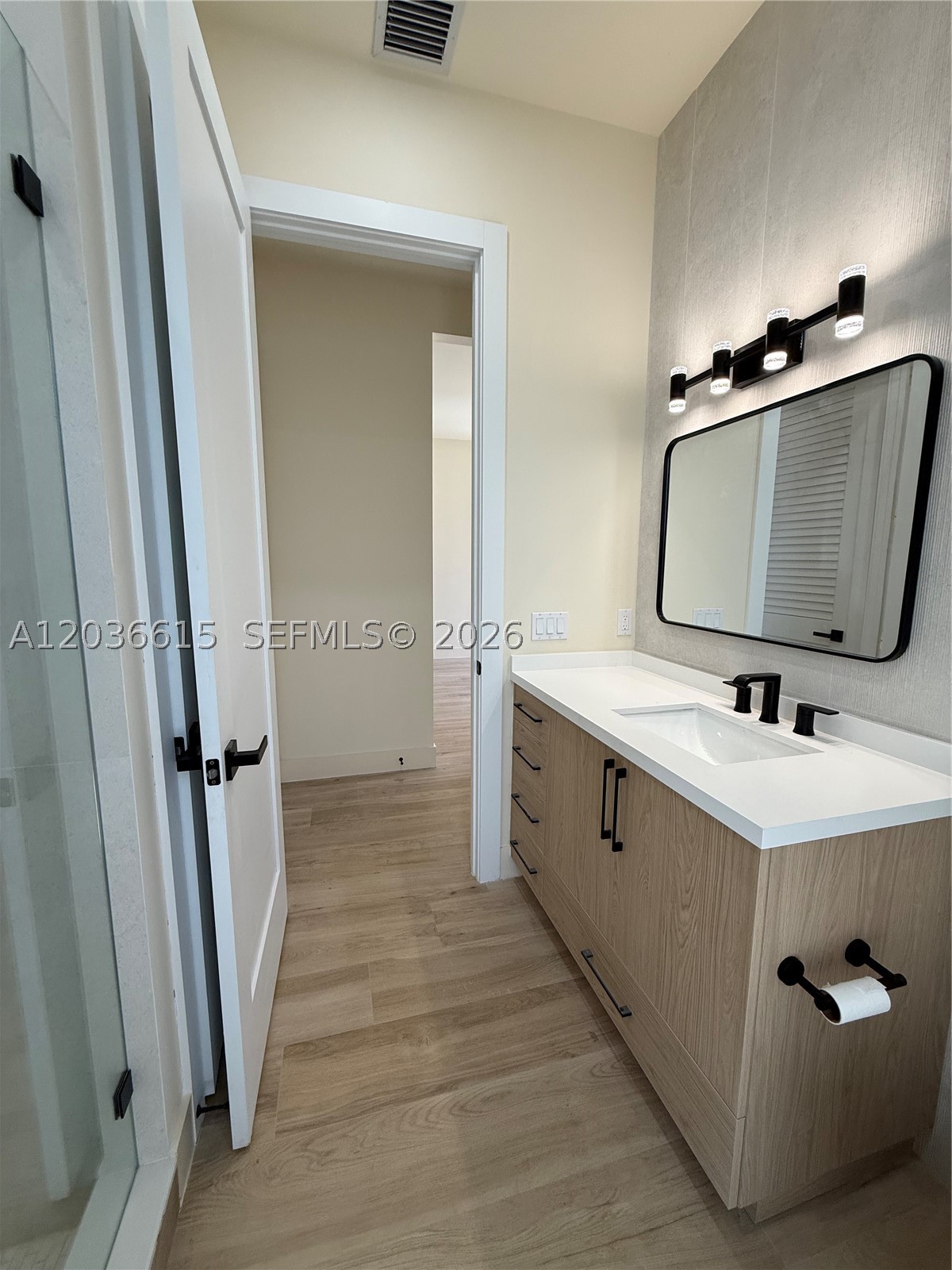 FROW HOMESTEAD - Residential Lease