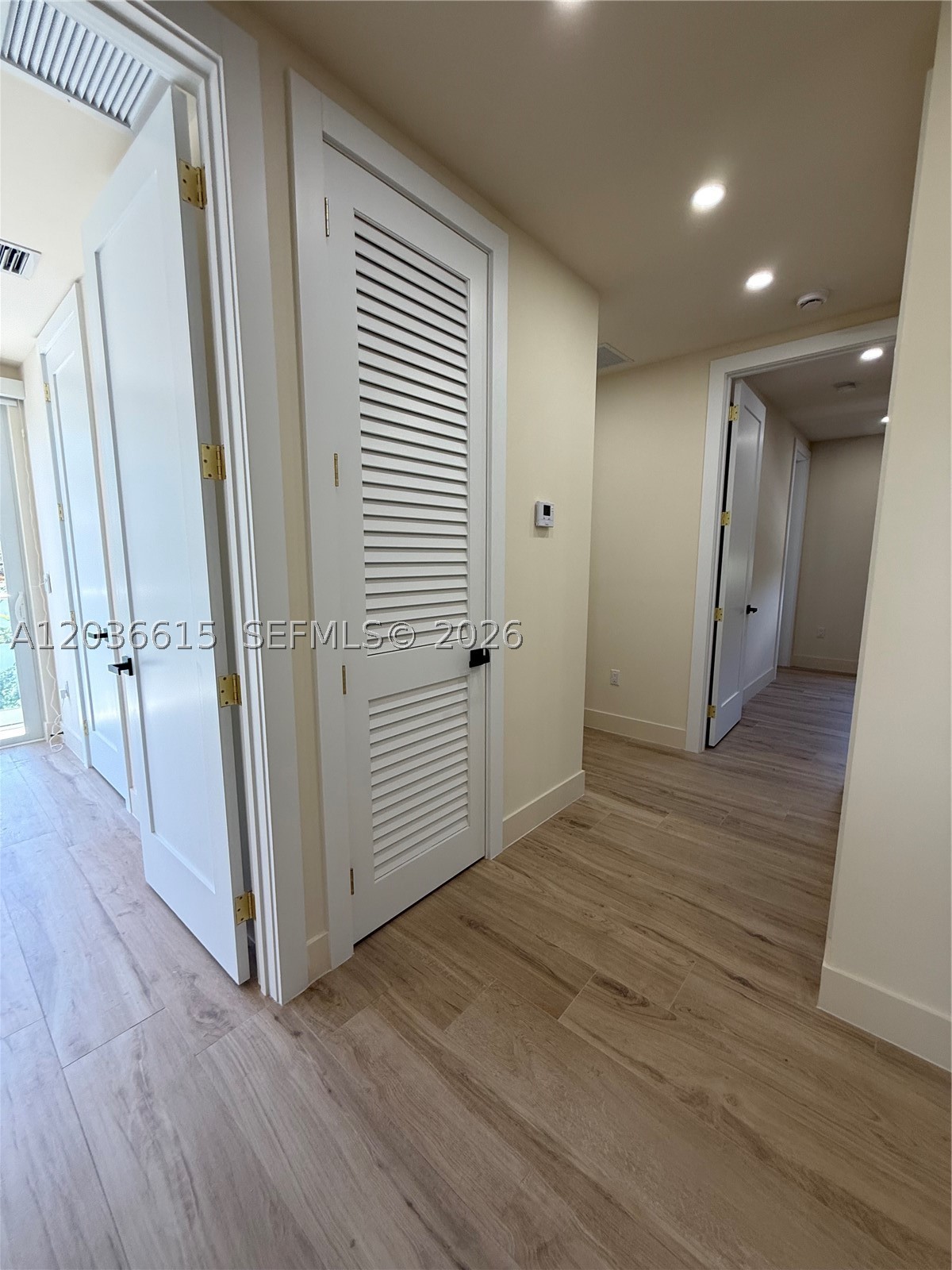 FROW HOMESTEAD - Residential Lease