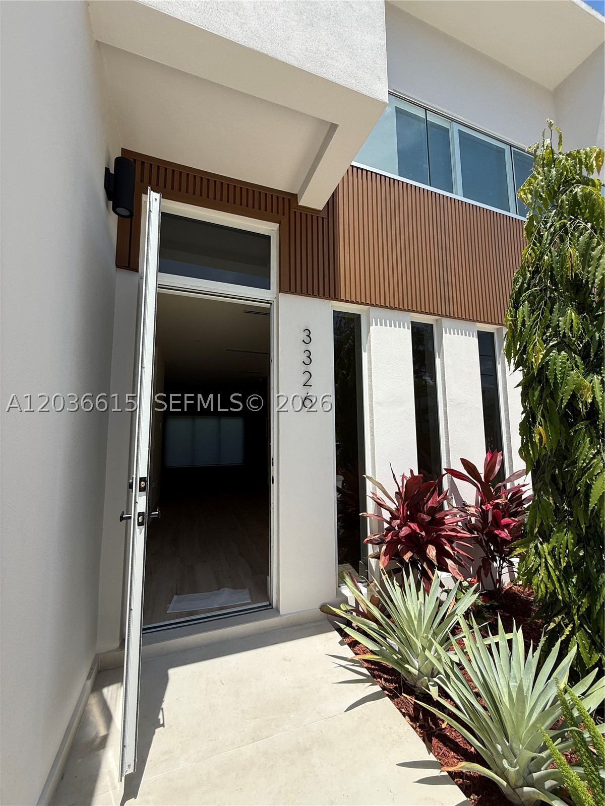 FROW HOMESTEAD - Residential Lease
