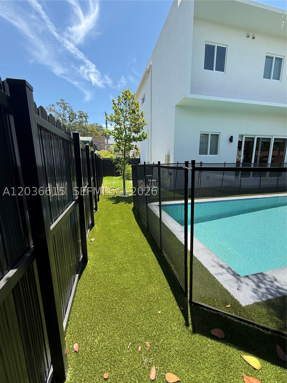 FROW HOMESTEAD - Residential Lease