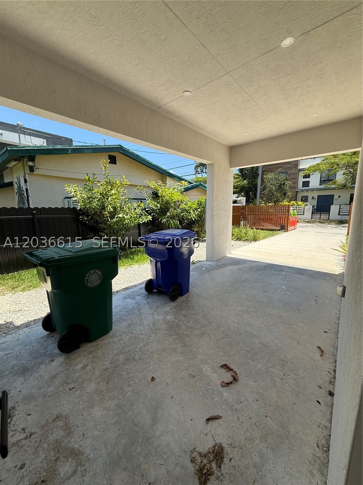 FROW HOMESTEAD - Residential Lease