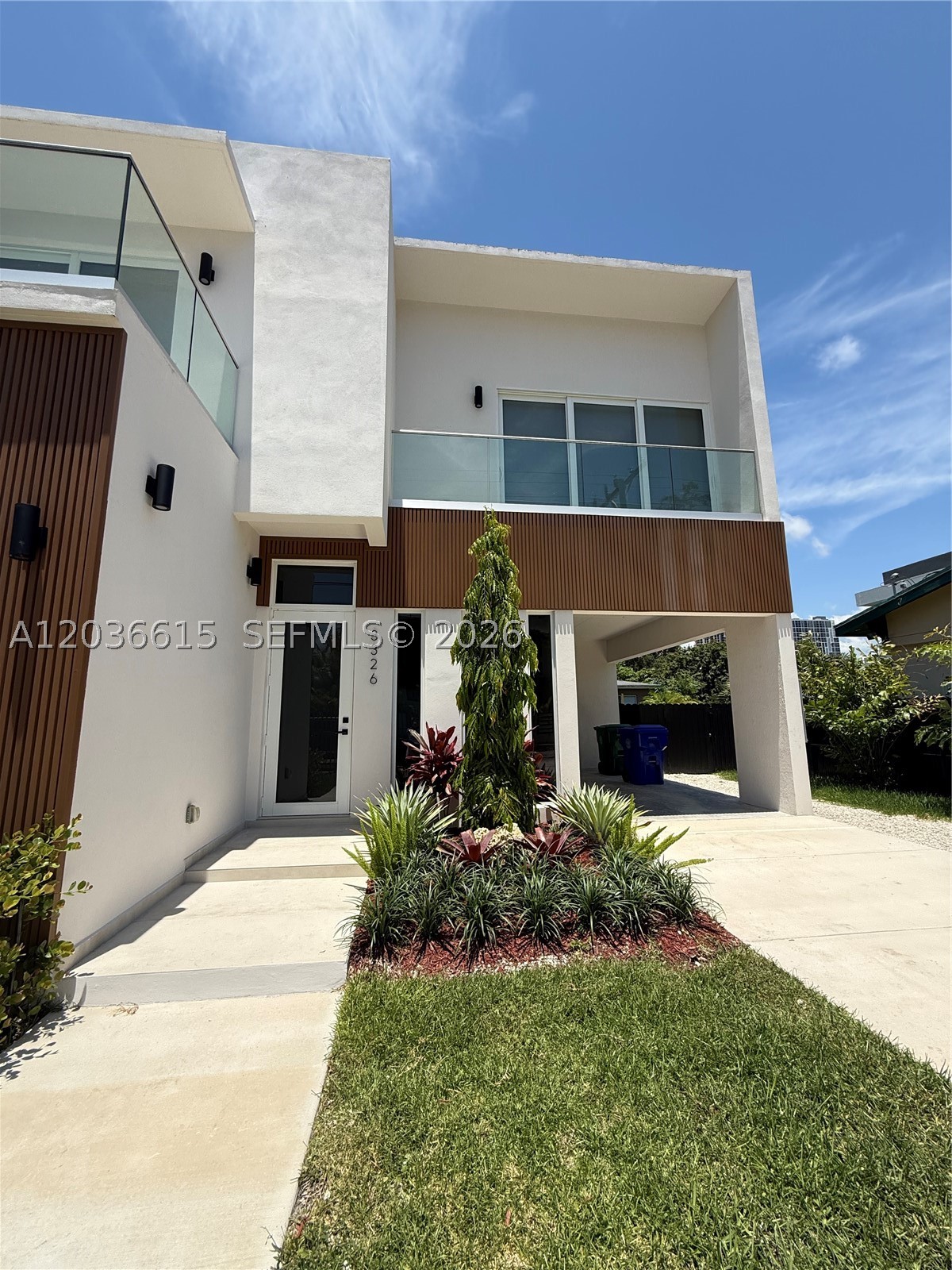 FROW HOMESTEAD - Residential Lease