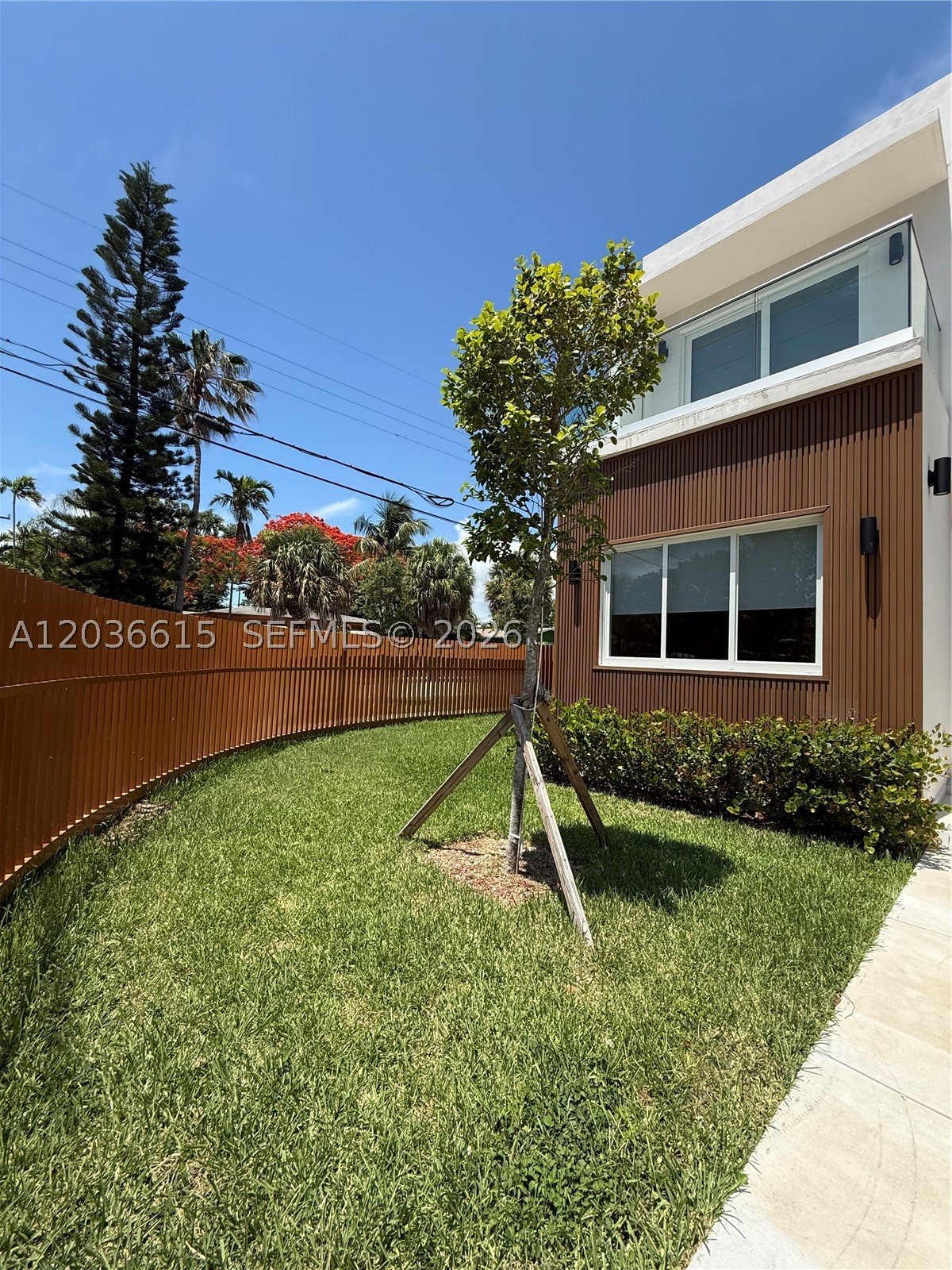 FROW HOMESTEAD - Residential Lease