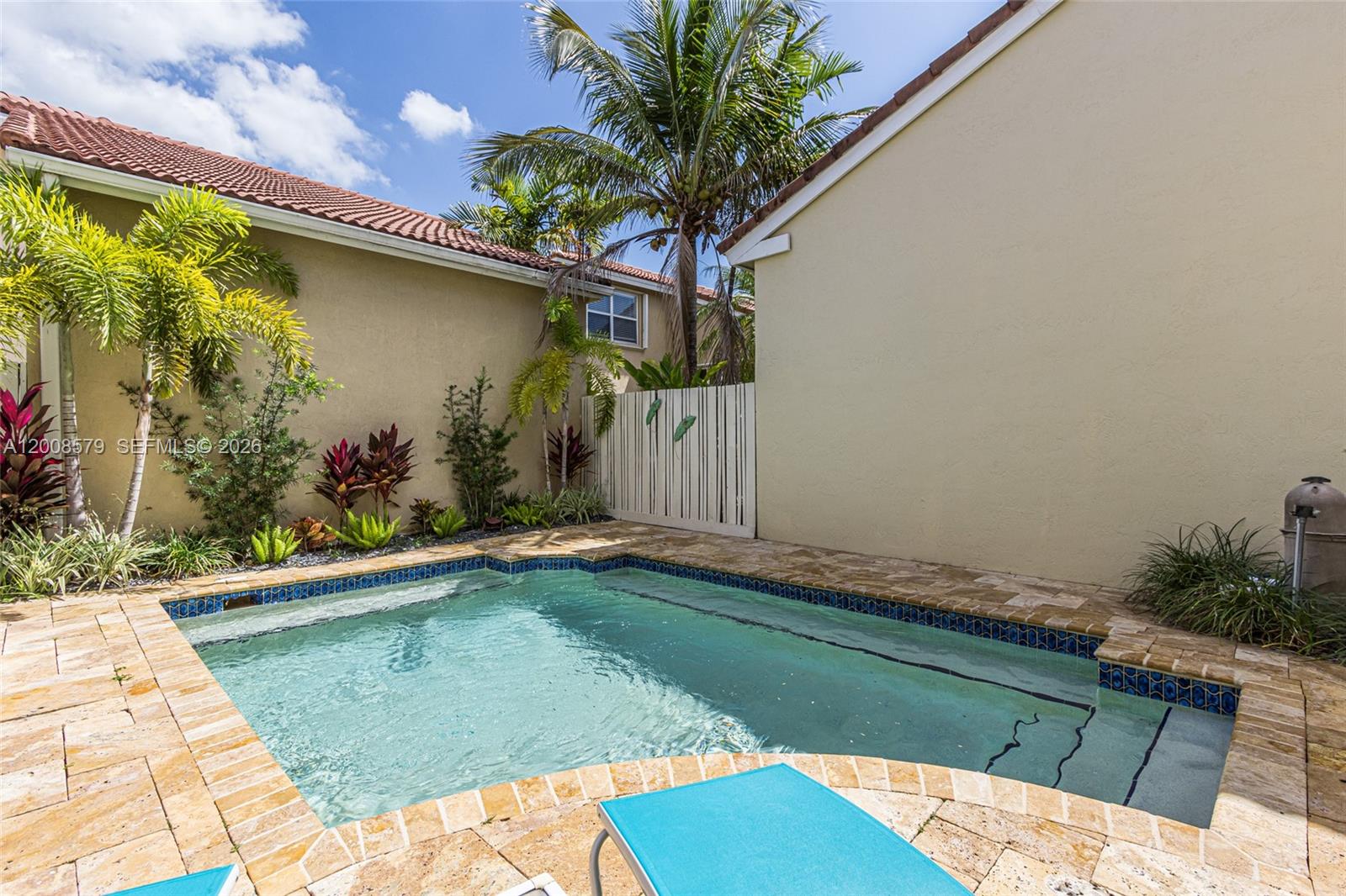 WEST LAKE VILLAGE PLAT - Residential