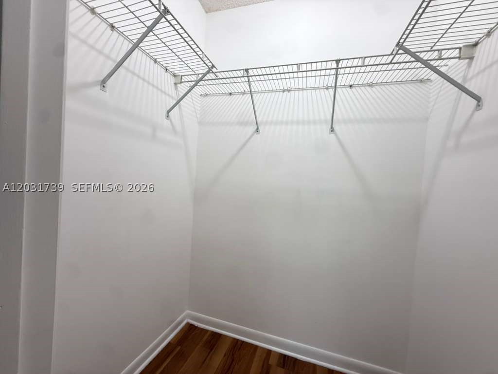 OXFORD CONDO - Residential Lease